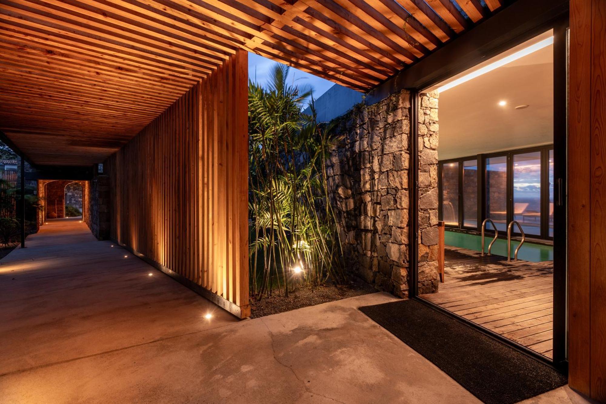Sensi Azores Nature And Spa Ginetes エクステリア 写真 Spa at the hotel